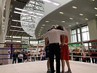 Первый боксерский флешмоб в аэропорту Большое Савино