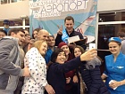 В международном аэропорту Астрахань чествовали полумиллионного пассажира.